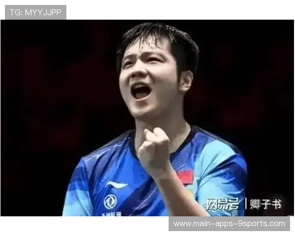尹航点赞樊振东状态复苏，反手球技引爆关注，樊振东伊藤
